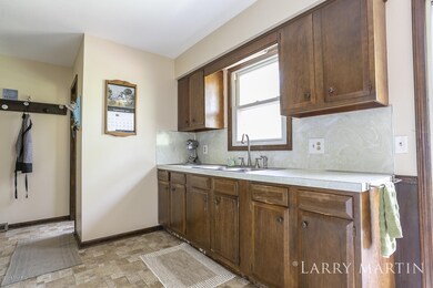 3485 84th St SW, Byron Center, MI 49315 - photo 7
