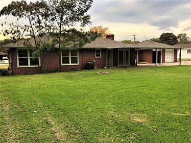 102 Line Dr, Gainesville, TX 76240 - photo 5