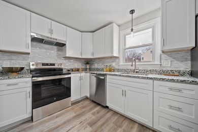 28 Joffre St, Manchester, NH 03102 - photo 4