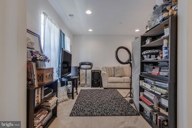 2710 Pinebrook Rd, Landover, MD 20785 - photo 4