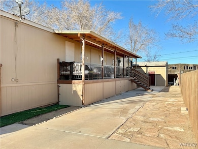 Driveway approach showing concrete and flagstone d