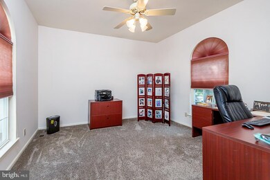 910 Gray Fox Cir, Sewell, NJ 08080 - photo 6