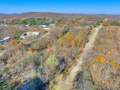 221 Robin Rd, Eufaula, OK 74432 - photo 6