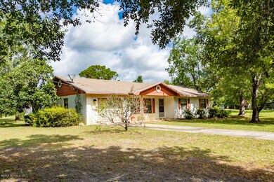 02 378 Circle Drive North (LOW RES-MLS)