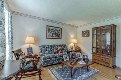 6200 Beulah Church Rd, Louisville, KY 40228 - photo 4