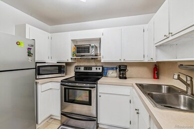 610 S Clinton St unit 11C, Denver, CO 80247 - photo 4