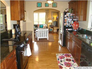 Gorgeous kitchen with granite and stainless applia