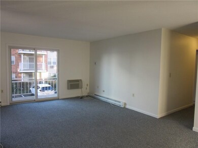 29 Bullocks Point Ave unit 5A, Riverside, RI 02915 - photo 5