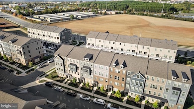 1120 Madeira Terrace SE, Leesburg, VA 20175 - photo 7