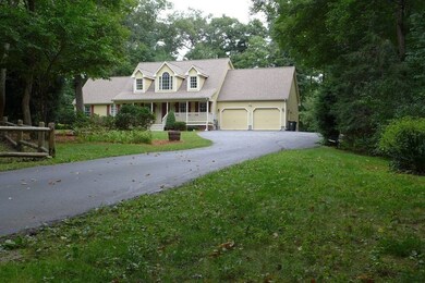 137 Blackstone St, Bellingham, MA 02019 - photo 3