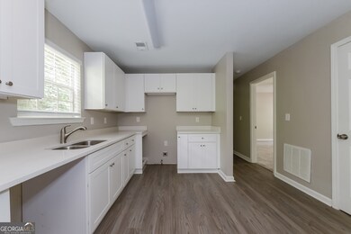 893 Timbervale Ln, Lithonia, GA 30058 - photo 5