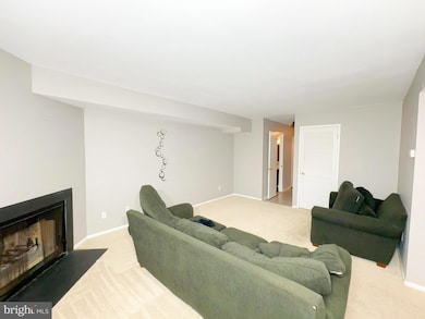 10534 Faulkner Ridge Cir, Columbia, MD 21044 - photo 5