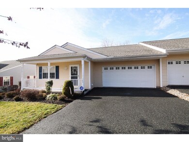 145 W Harmony Dr, Pottstown, PA 19464 - photo 2