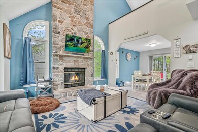 822 Trafalgar Rd, Tobyhanna, PA 18466 - photo 7