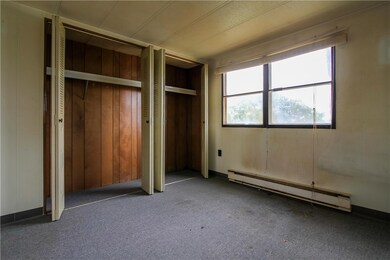 804 Forest Park, Middletown, RI 02842 - photo 4