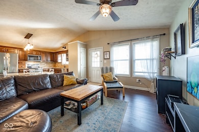 1020 Talon Ct, Greencastle, IN 46135 - photo 7