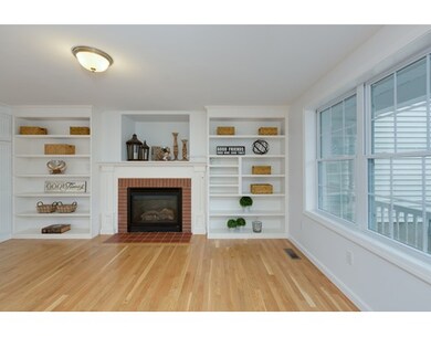 29 Meghan Ln unit 29, Dracut, MA 01826 - photo 3