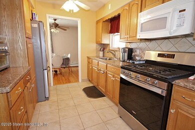 457 Genesee Ave, Staten Island, NY 10312 - photo 2