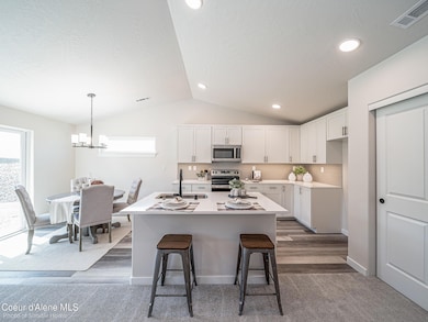 1570 N McKelvy Ln, Post Falls, ID 83854 - photo 4