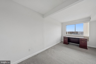 Presidential Towers unit 1416, Adelphi, MD 20783 - photo 3