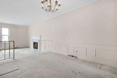 4392 Kendale Rd, Columbus, OH 43220 - photo 7