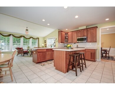 8 Chipper Dr, South Grafton, MA 01560 - photo 4