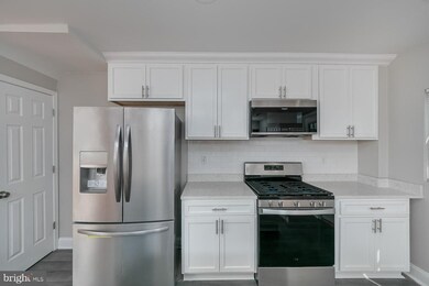 3809 Yolando Rd, Baltimore, MD 21218 - photo 4