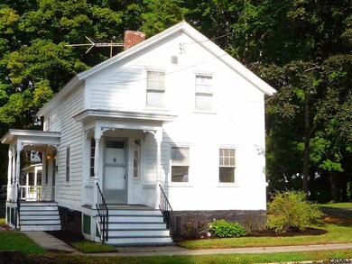 11 Mechanic St, Ballston Spa, NY 12020 - photo 2