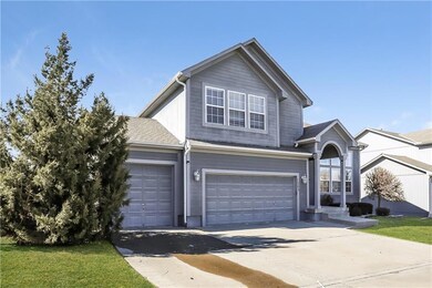 1265 SW Nagona Ln, Lees Summit, MO 64082 - photo 6