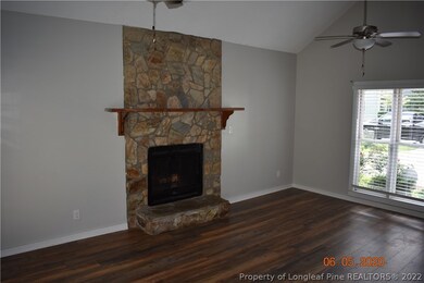 4609 Pine Needle Ct, Fayetteville, NC 28314 - photo 5