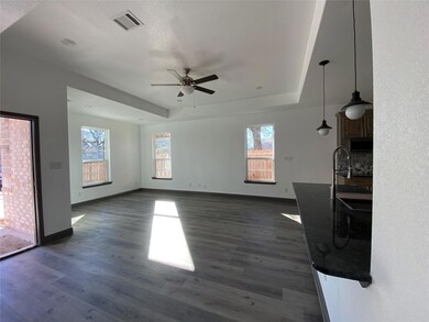 503 Robbins St, Cleburne, TX 76031 - photo 7