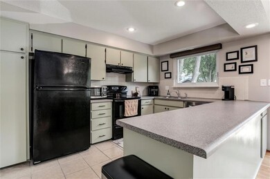 9127 Constance St, Lenexa, KS 66215 - photo 6