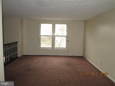 146 Independence Dr, Morrisville, PA 19067 - photo 3