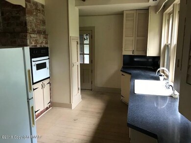 72 Conyngham Drums Rd, Sugarloaf, PA 18249 - photo 6