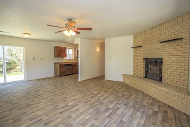 5707 Plaza Dr, Farmington, NM 87402 - photo 4