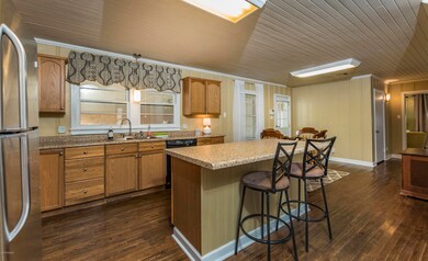 Kitchen 3