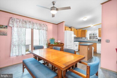 64 Cedarwood Ln, Phoenixville, PA 19460 - photo 7