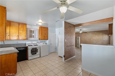 24289 Virginia Ln, Moreno Valley, CA 92557 - photo 6