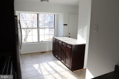 18237 Paladin Dr, Olney, MD 20832 - photo 3