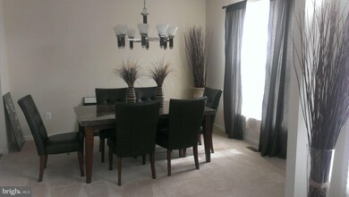 3440 Amberton Ct, White Plains, MD 20695 - photo 4