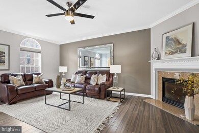 2128 Abbottsbury Way, Woodbridge, VA 22191 - photo 6