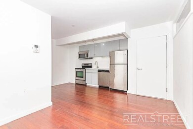 286 Stanhope St unit 5B, Brooklyn, NY 11237 - photo 4