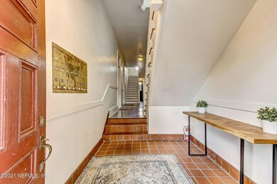 3205 Herschel St unit 3, Jacksonville, FL 32205 - photo 2