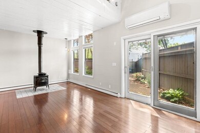 18 Bay St unit 4, Cambridge, MA 02139 - photo 7