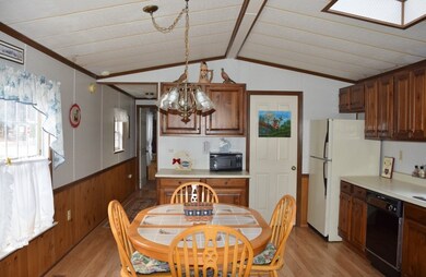 82 Buckingham Dr, Conway, NH 03860 - photo 5