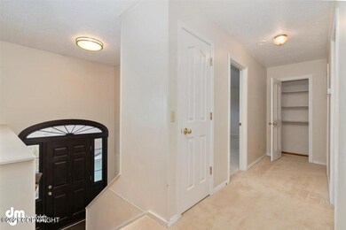 05-Upstairs Hallway_KC_09227