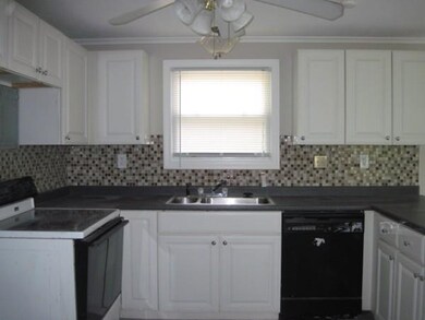 79 Line St, Feeding Hills, MA 01030 - photo 4