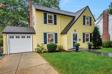 9 Bellaire Rd, West Roxbury, MA 02132 - photo 2