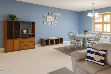 364 Westwood Ave LR?DR pic