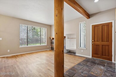 19_Livingroom_1800x1200_4146462